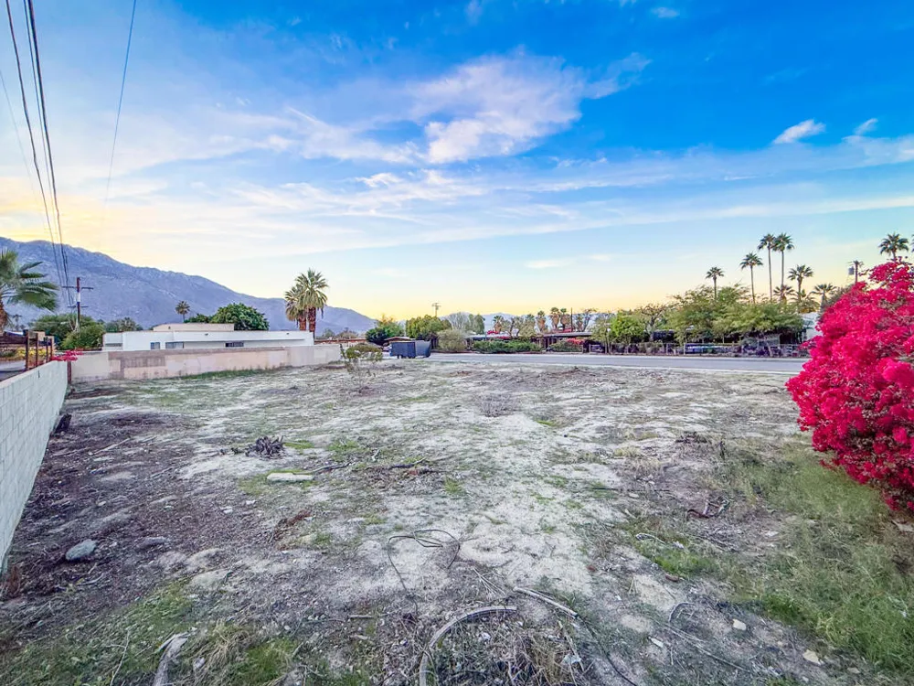 Calle De Ricardo Palm Springs, CA 92264