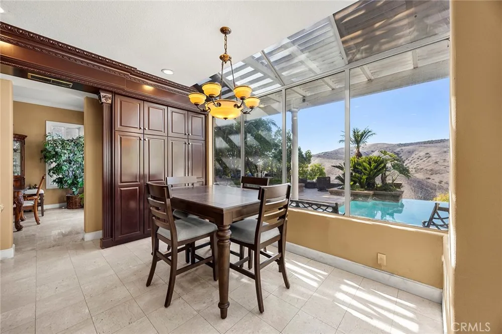 4890 Green Crest Yorba Linda, CA 92887