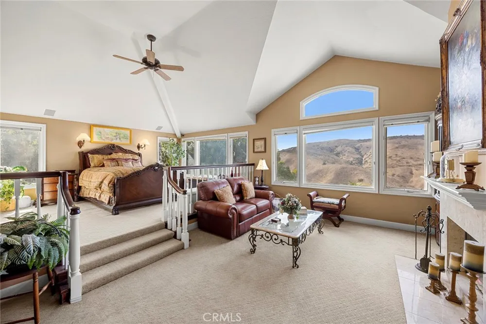 4890 Green Crest Yorba Linda, CA 92887