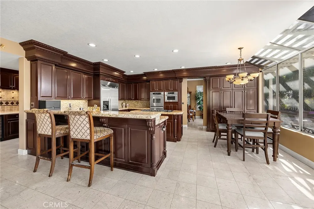 4890 Green Crest Yorba Linda, CA 92887