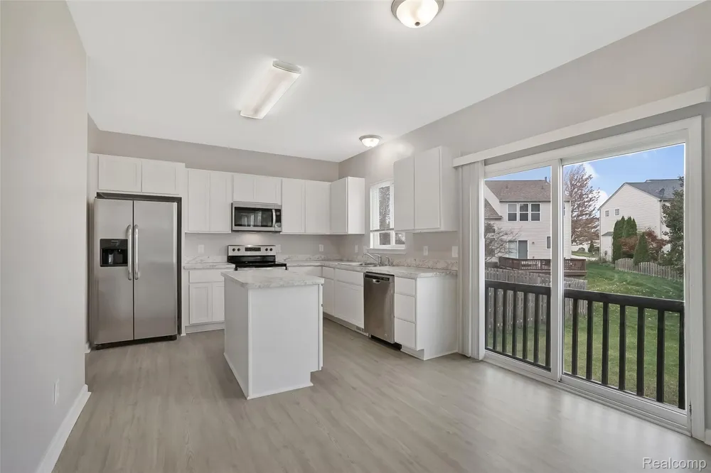 7197 Essex Drive York Charter Township, MI 48197