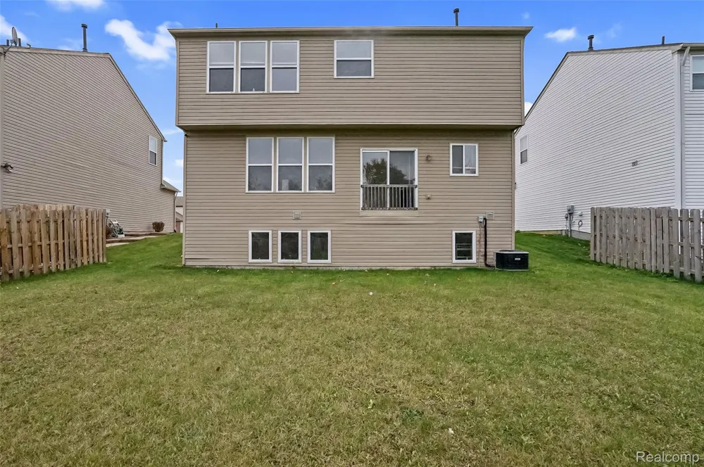7197 Essex Drive York Charter Township, MI 48197