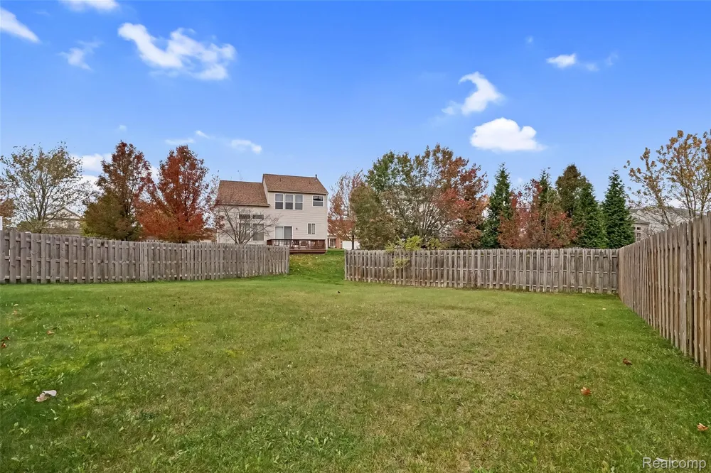 7197 Essex Drive York Charter Township, MI 48197