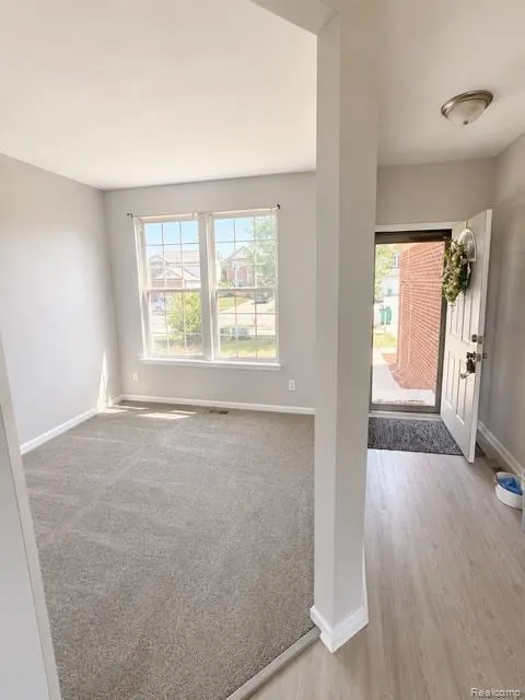 7197 Essex Drive York Charter Township, MI 48197