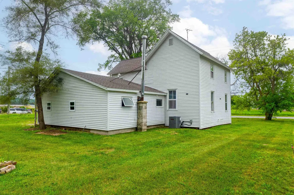 6034 Bates Road Acme Township, MI 49690