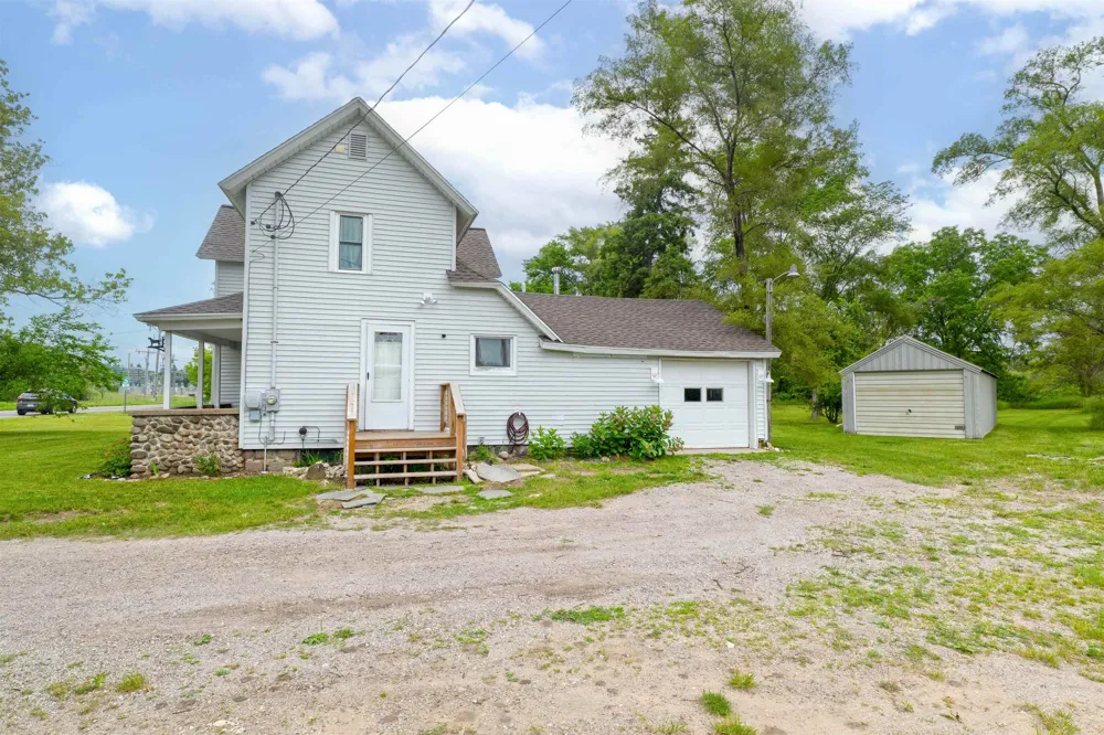 6034 Bates Road Acme Township, MI 49690