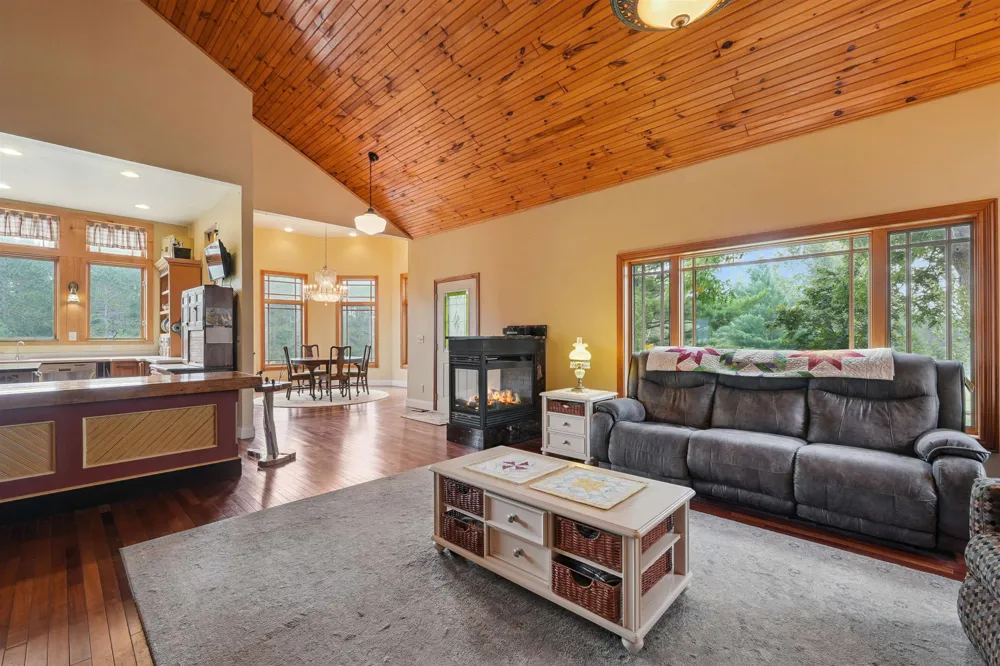 16186 200th Avenue Le Roy Township, MI 49655