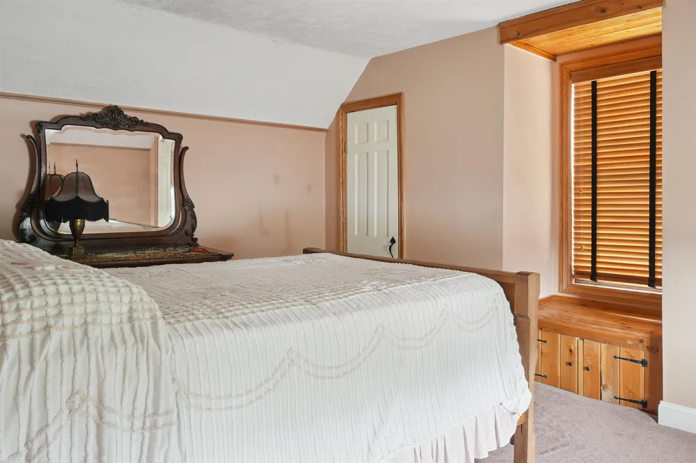 16186 200th Avenue Le Roy Township, MI 49655