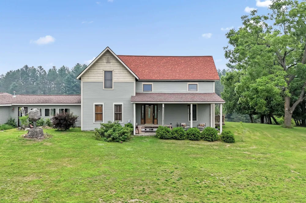 16186 200th Avenue Le Roy Township, MI 49655