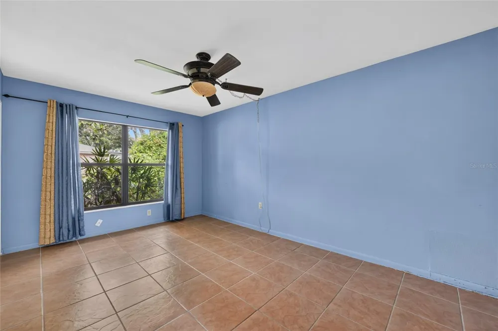 5216 SYDNEY ROAD Fruitland Park, FL 34731