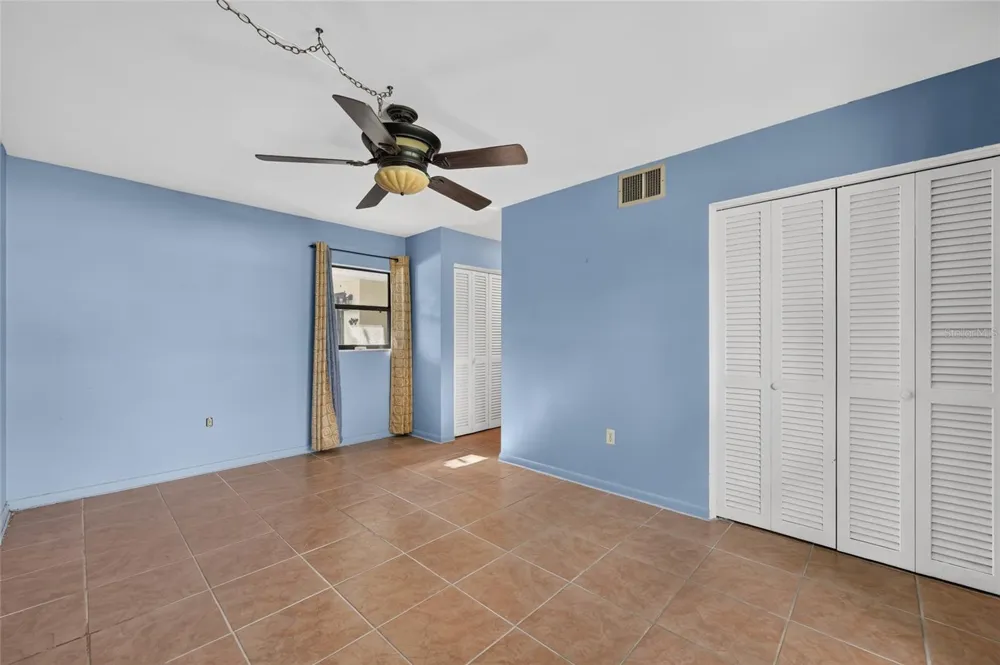 5216 SYDNEY ROAD Fruitland Park, FL 34731
