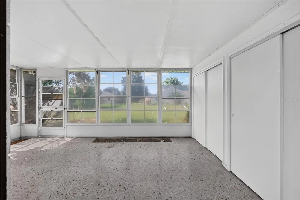 5216 SYDNEY ROAD Fruitland Park, FL 34731