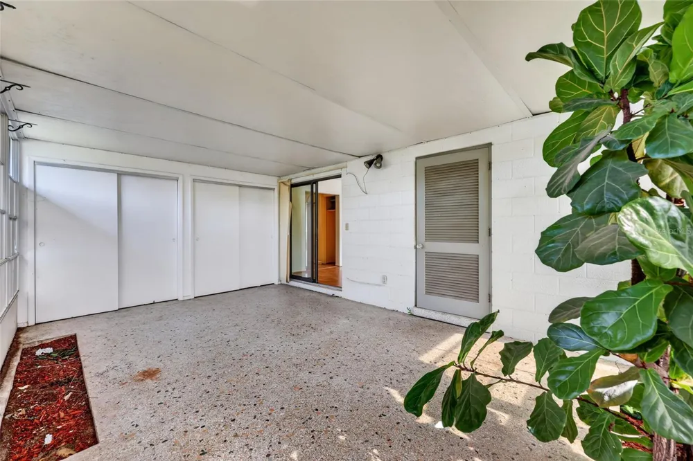 5216 SYDNEY ROAD Fruitland Park, FL 34731