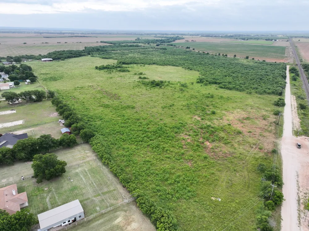 106 Porcupine Trail Tuscola, TX 79562
