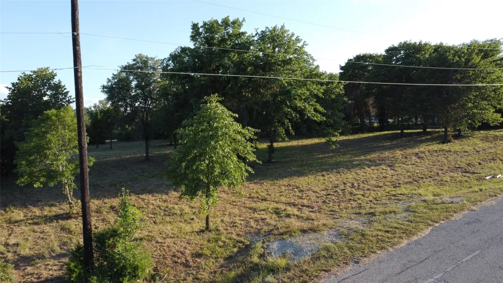8005 Vista Lago Street Azle, TX 76020