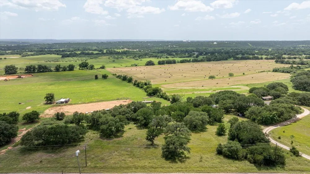 Fm 200 Rainbow, TX 76077