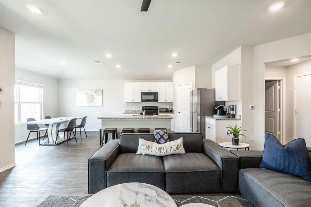 6013 Shanjia Drive Austin, TX 78724