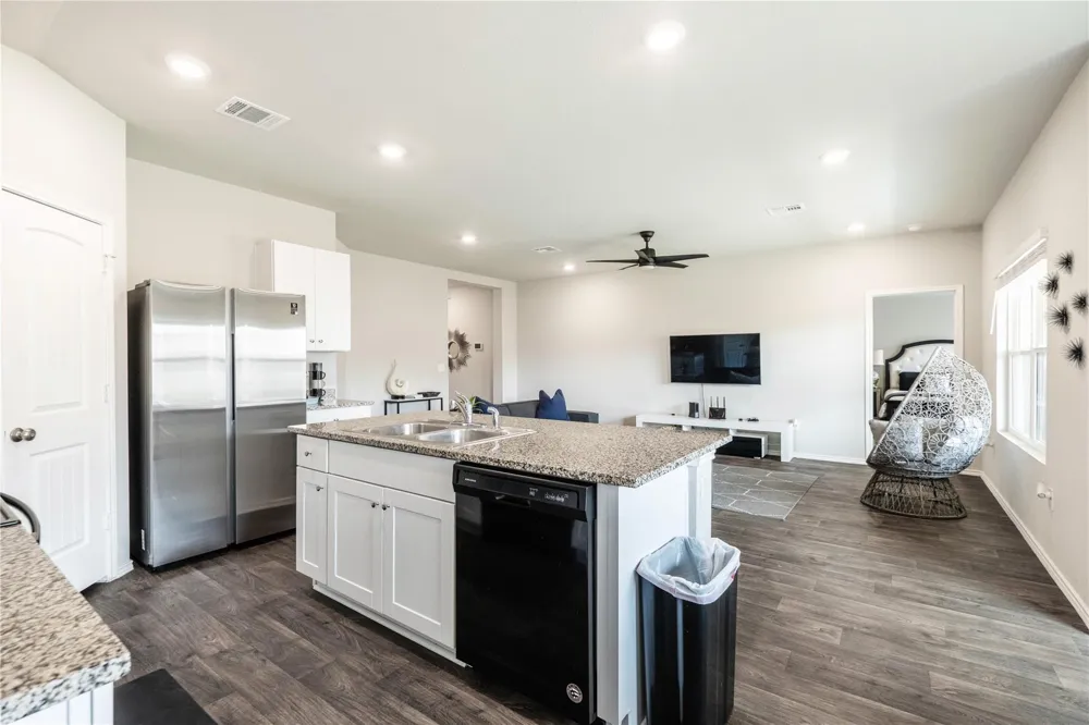 6013 Shanjia Drive Austin, TX 78724