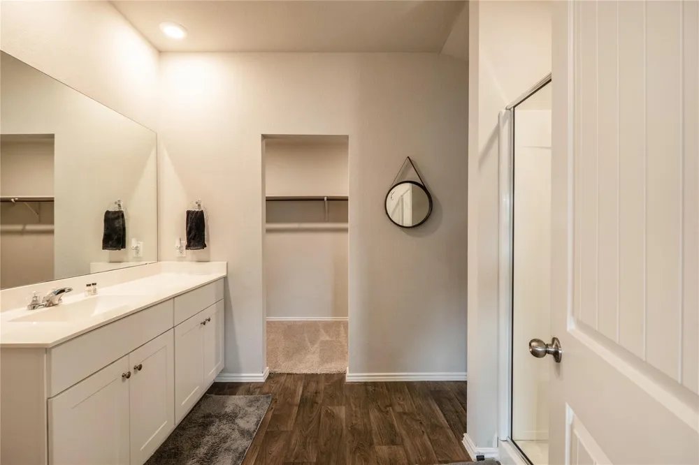 6013 Shanjia Drive Austin, TX 78724