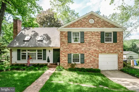 11708 MAGRUDER LANE