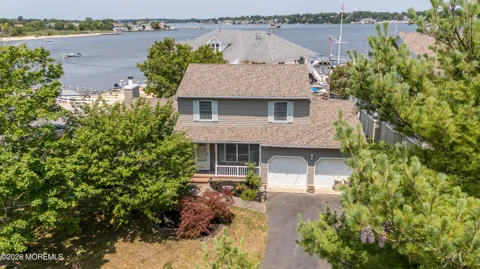 1 E Avalon Avenue