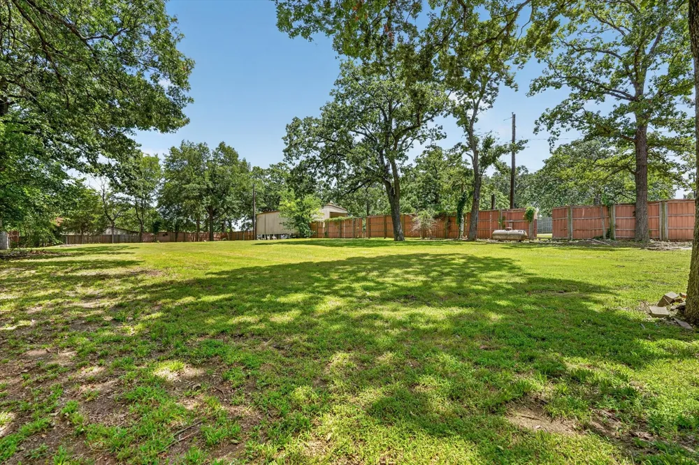 138 Daniel Lane Pottsboro, TX 75076