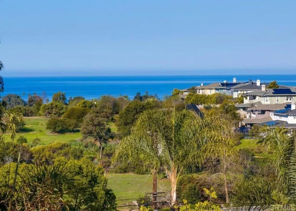 623 Quail Gardens Lane Encinitas, CA 92024