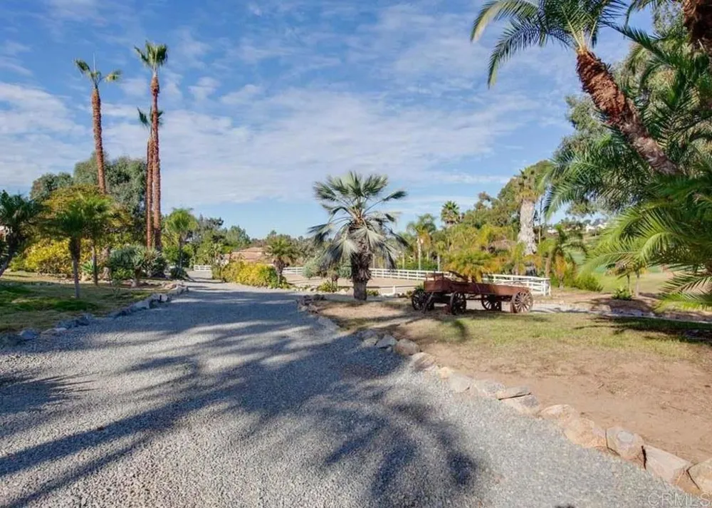 623 Quail Gardens Lane Encinitas, CA 92024