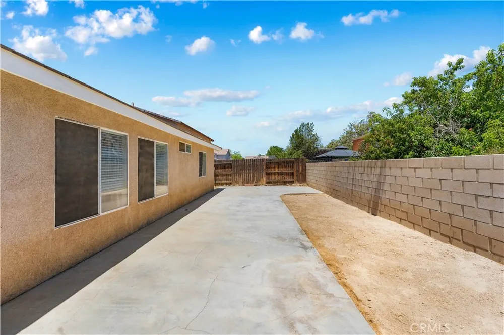 45420 Fairbanks Lancaster, CA 93534
