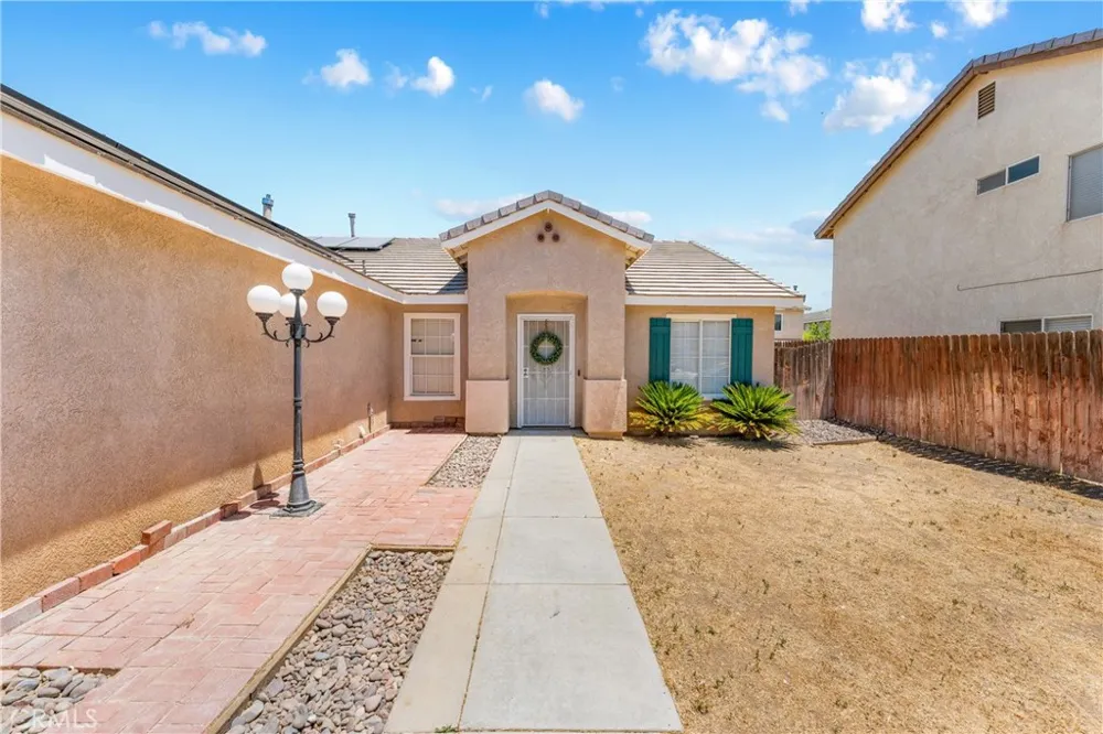 45420 Fairbanks Lancaster, CA 93534