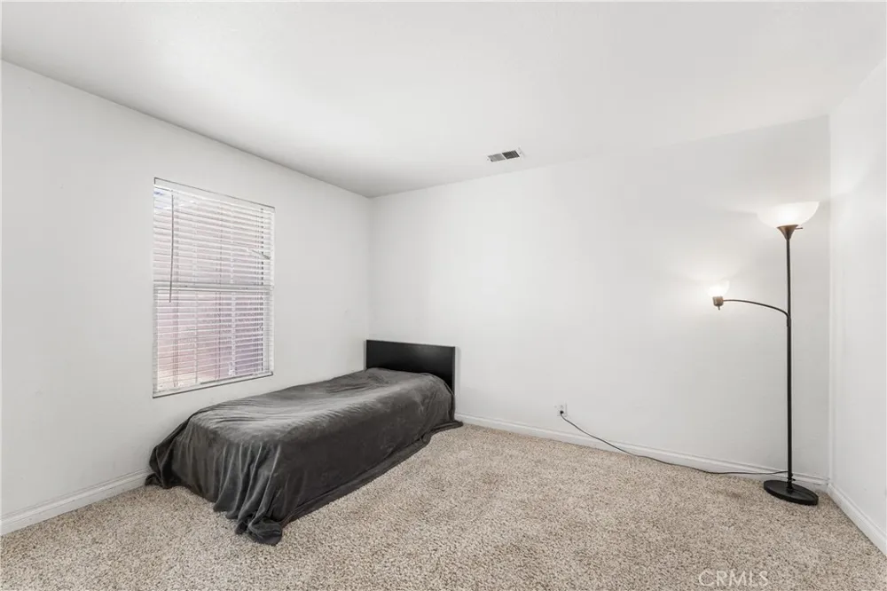 45420 Fairbanks Lancaster, CA 93534