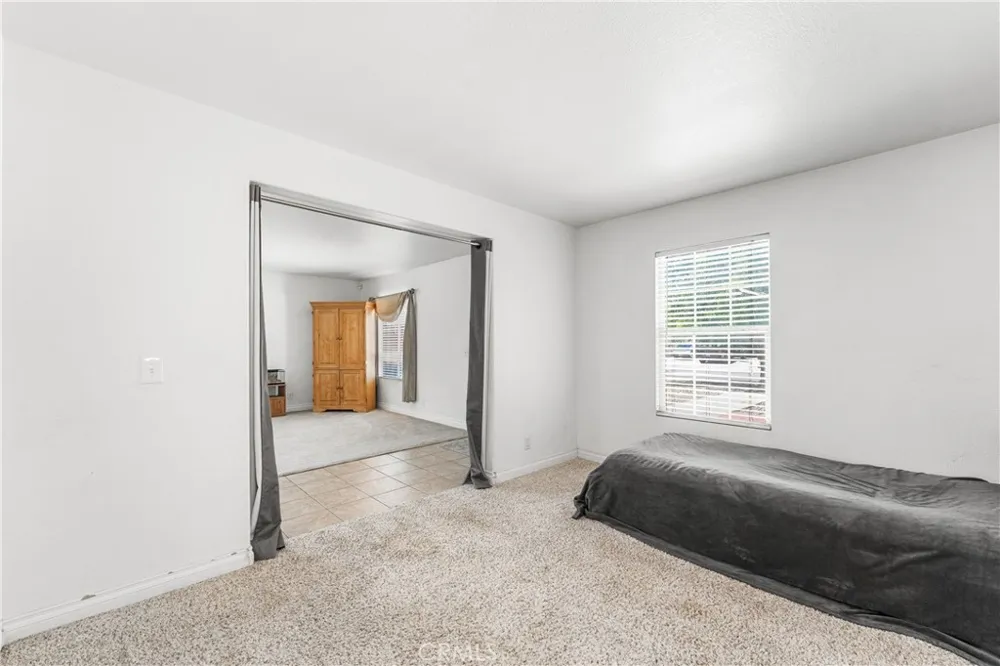 45420 Fairbanks Lancaster, CA 93534