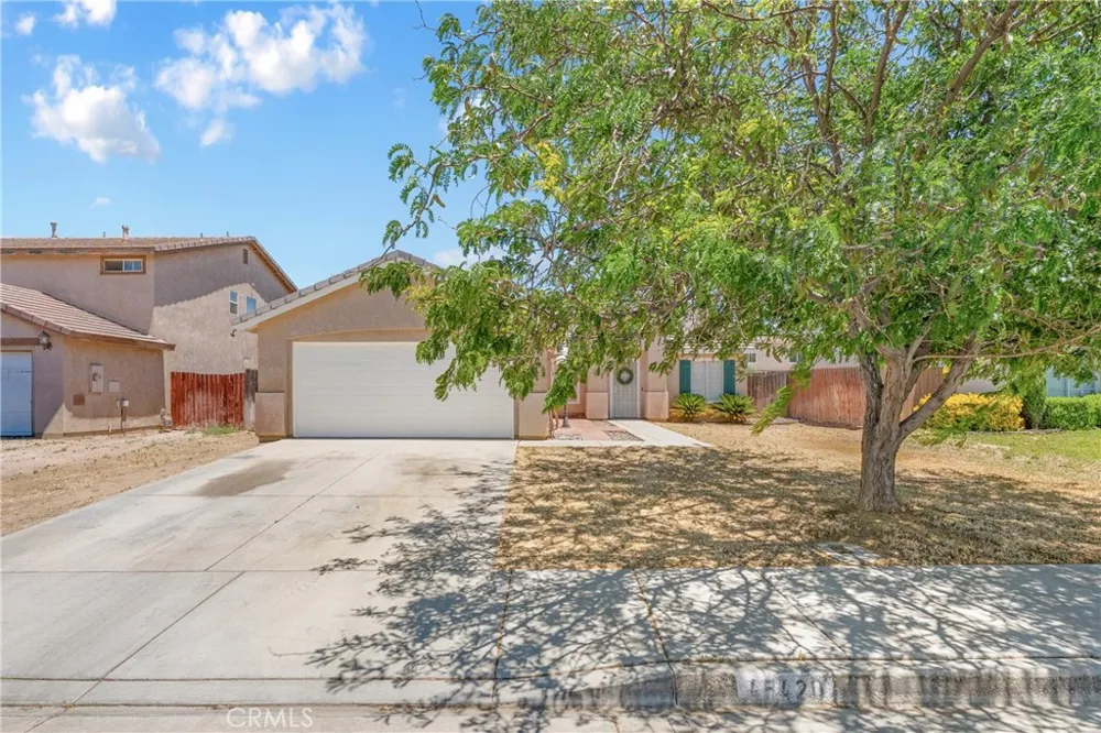 45420 Fairbanks Lancaster, CA 93534