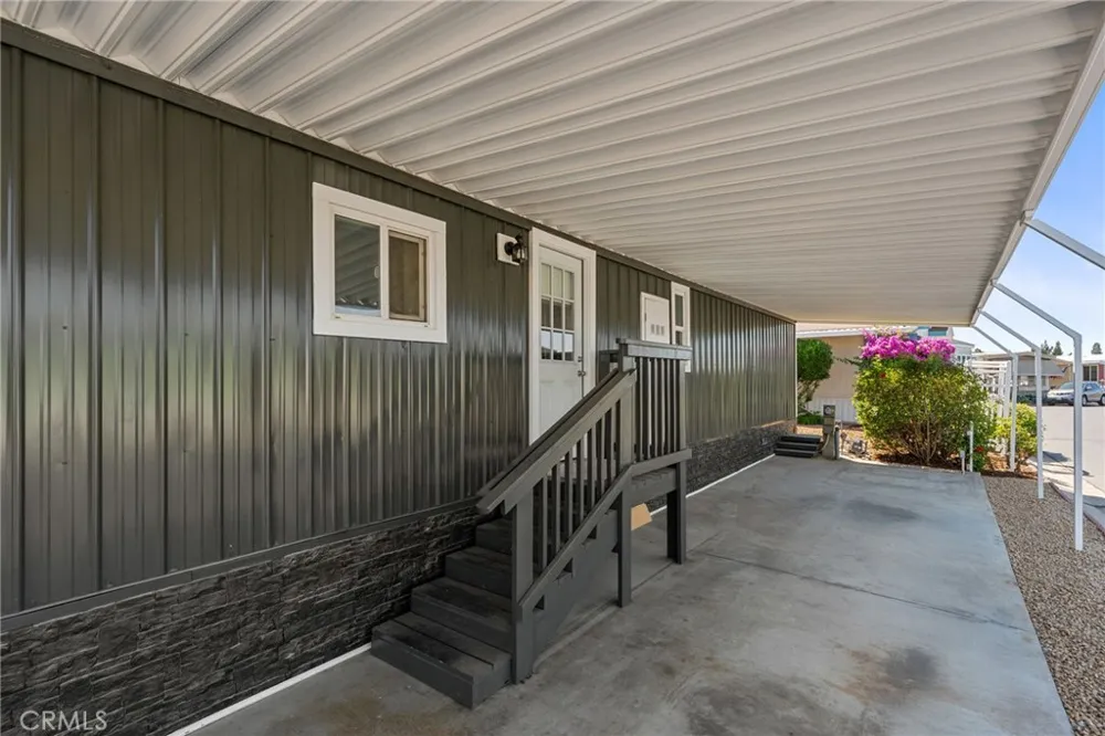 1001 Sylmar Ave #173 Clovis, CA 93612