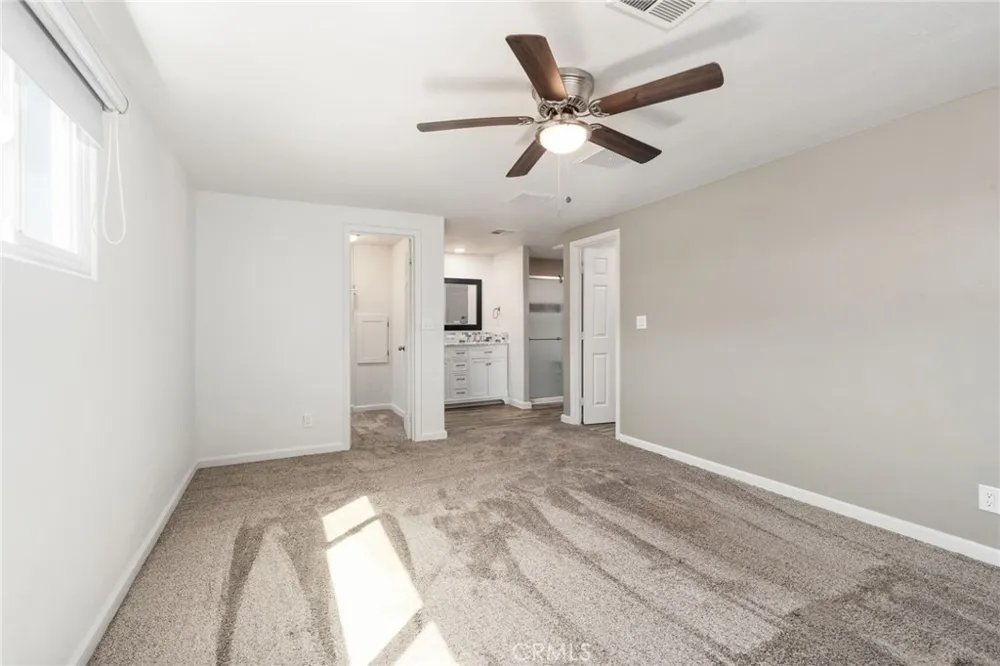 1001 Sylmar Ave #173 Clovis, CA 93612