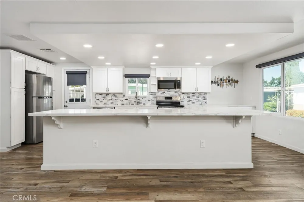 1001 Sylmar Ave #173 Clovis, CA 93612