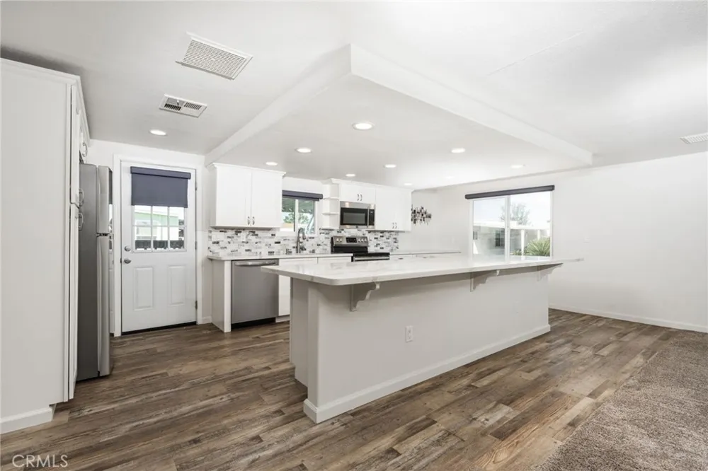 1001 Sylmar Ave #173 Clovis, CA 93612