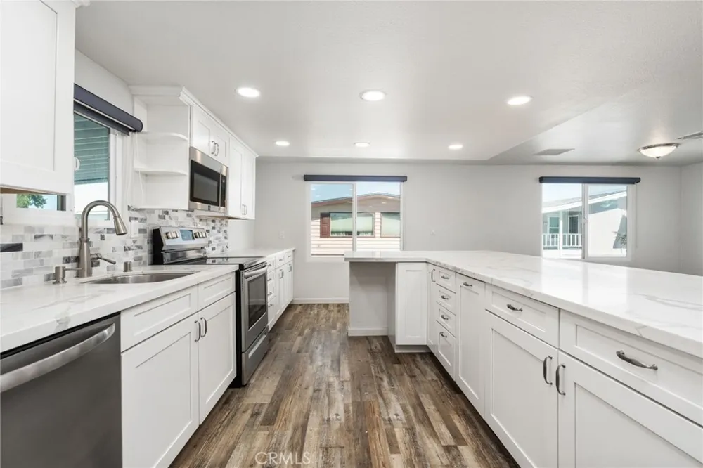 1001 Sylmar Ave #173 Clovis, CA 93612