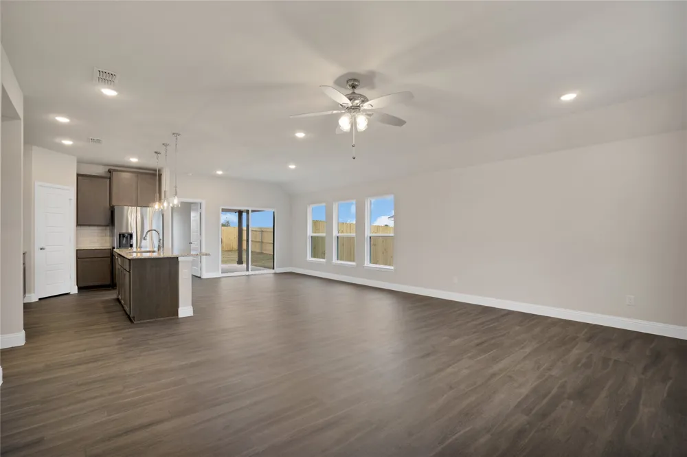 312 Colby Drive Hillsboro, TX 76645