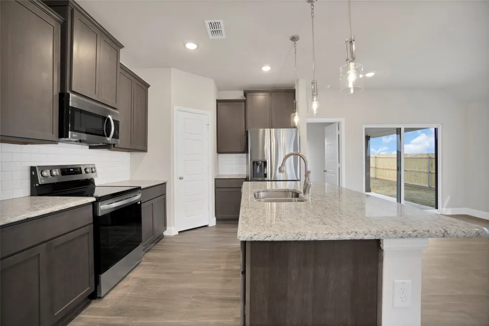 312 Colby Drive Hillsboro, TX 76645