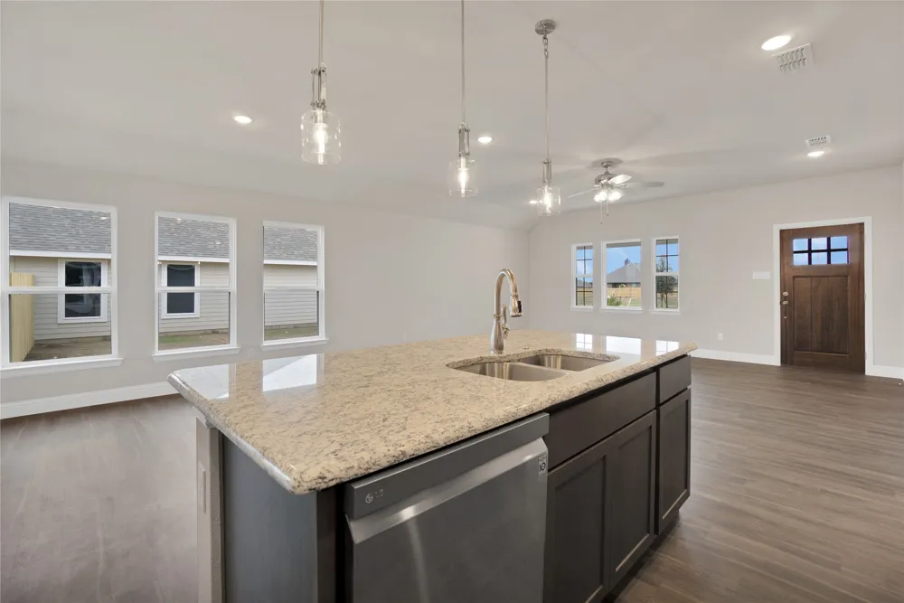 312 Colby Drive Hillsboro, TX 76645