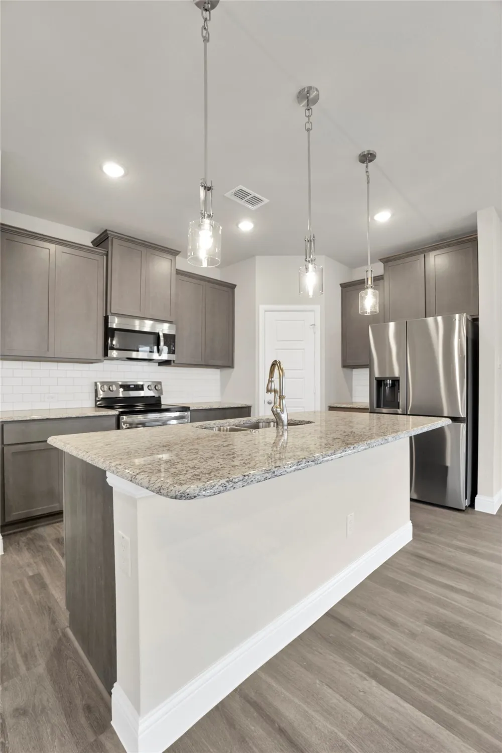 312 Colby Drive Hillsboro, TX 76645