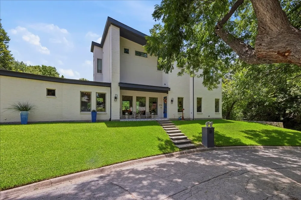 3751 Stoney Creek Court Fort Worth, TX 76116