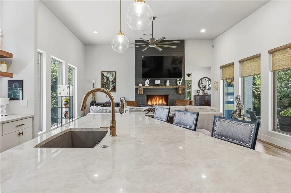 3751 Stoney Creek Court Fort Worth, TX 76116