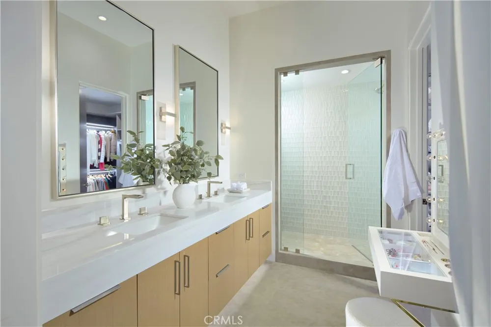 1201 Dolphin Terrace Corona del Mar, CA 92625