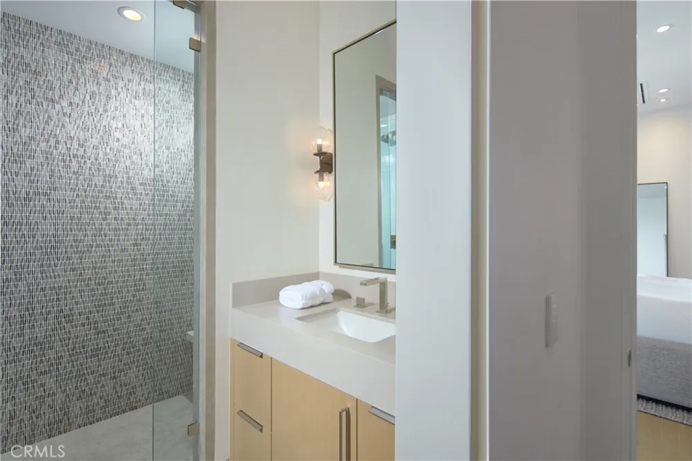 1201 Dolphin Terrace Corona del Mar, CA 92625