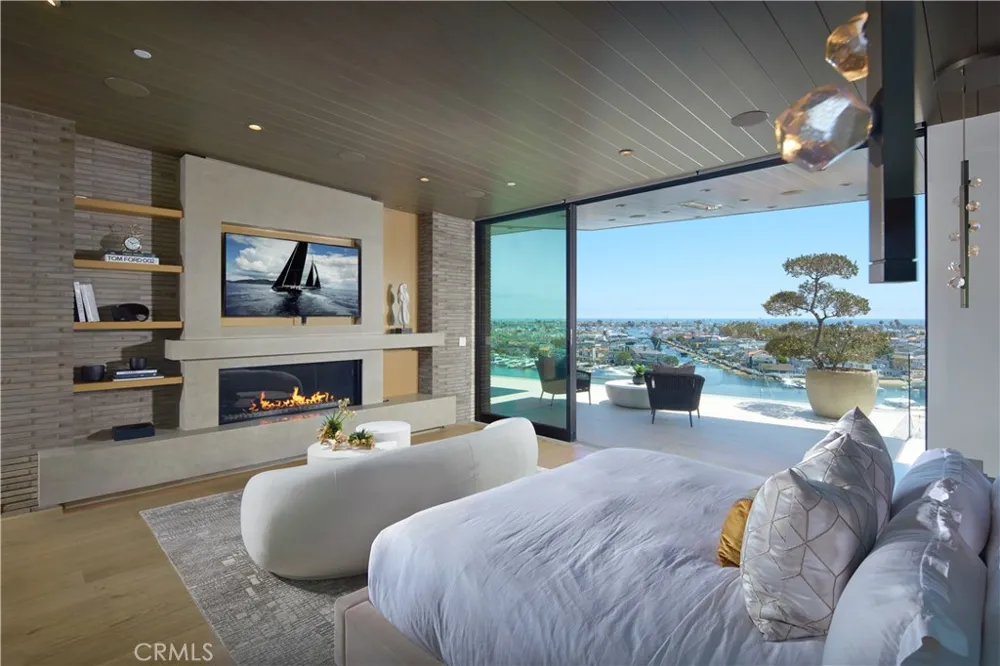 1201 Dolphin Terrace Corona del Mar, CA 92625
