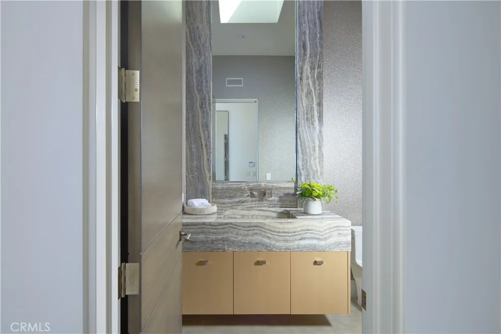 1201 Dolphin Terrace Corona del Mar, CA 92625