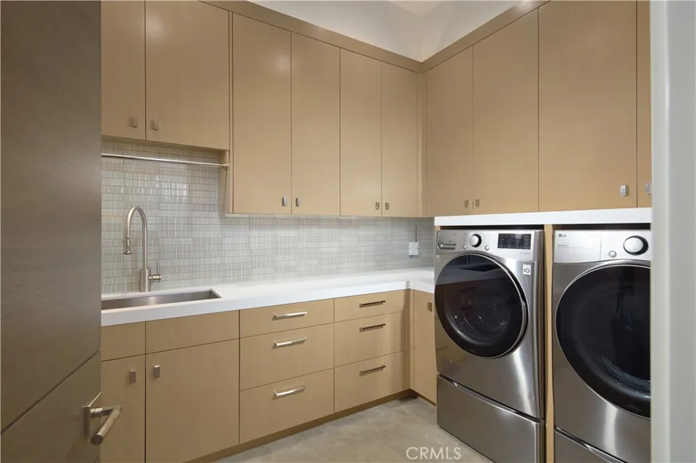 1201 Dolphin Terrace Corona del Mar, CA 92625