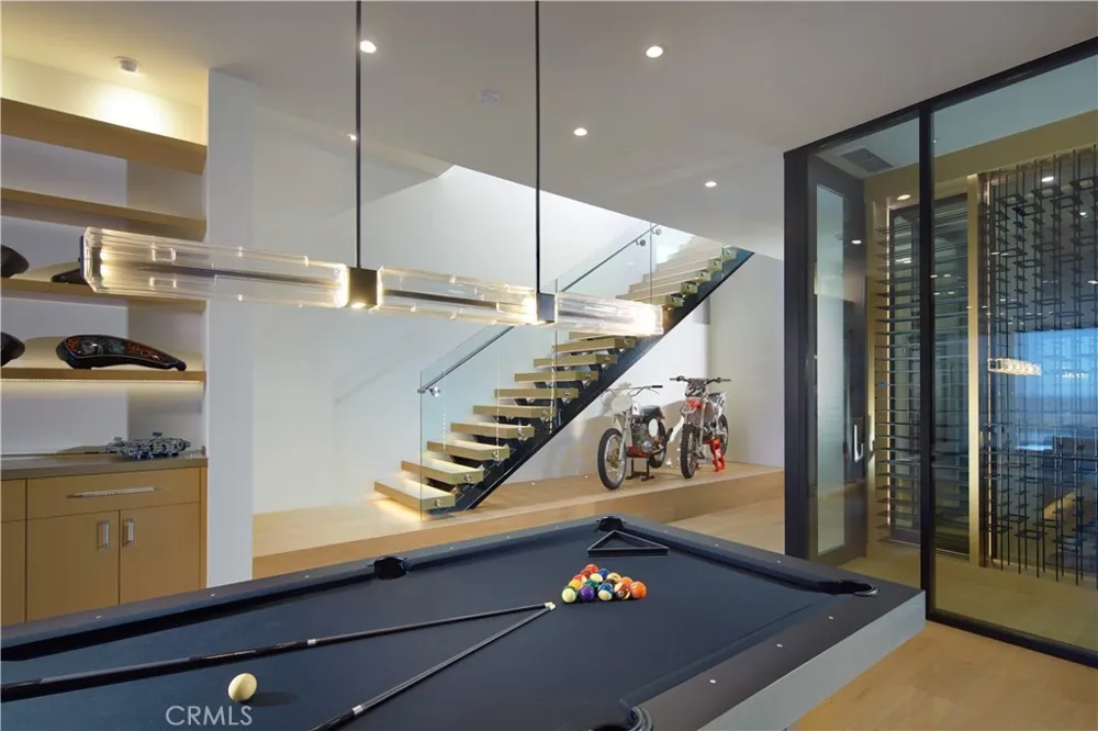 1201 Dolphin Terrace Corona del Mar, CA 92625